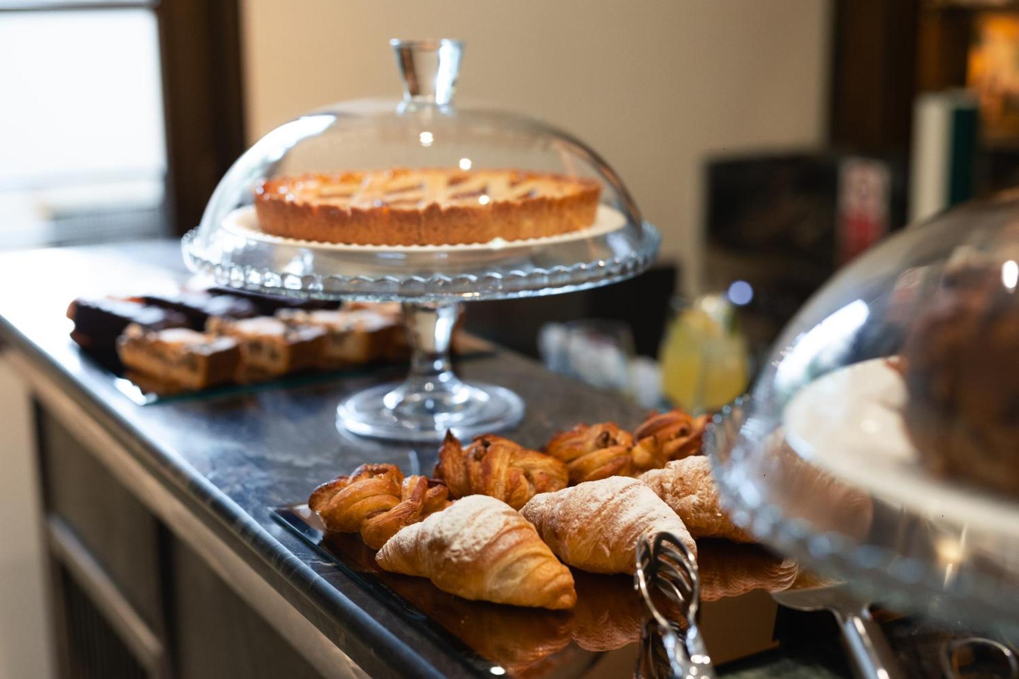 Bh Hotel Rome Bagian luar foto