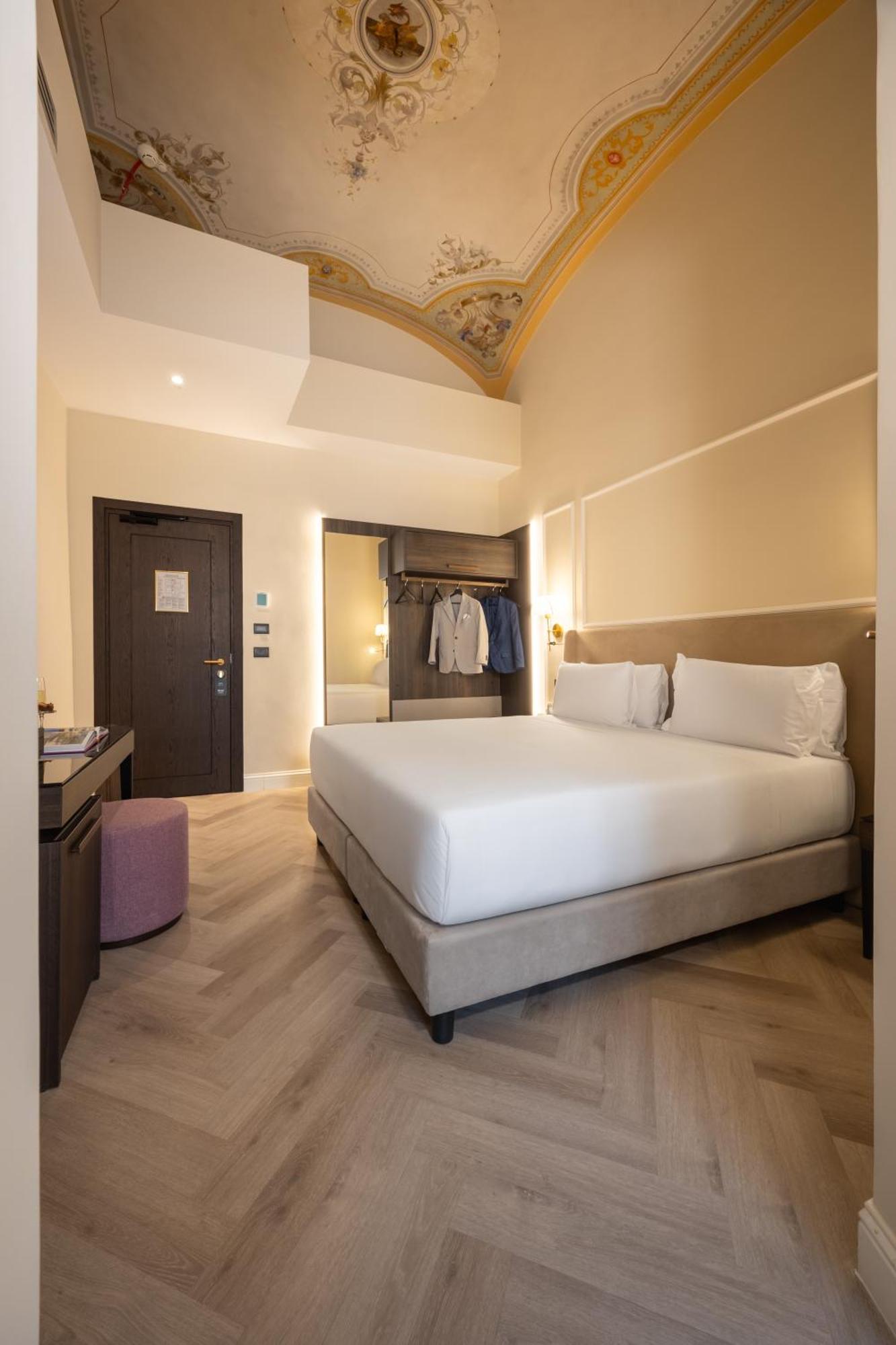 Bh Hotel Rome Bagian luar foto